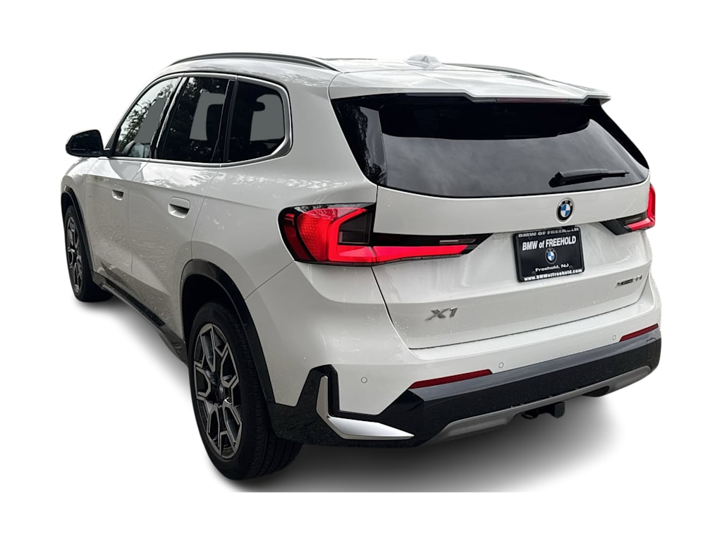 Thumbnail: 2023 BMW X1 - 4