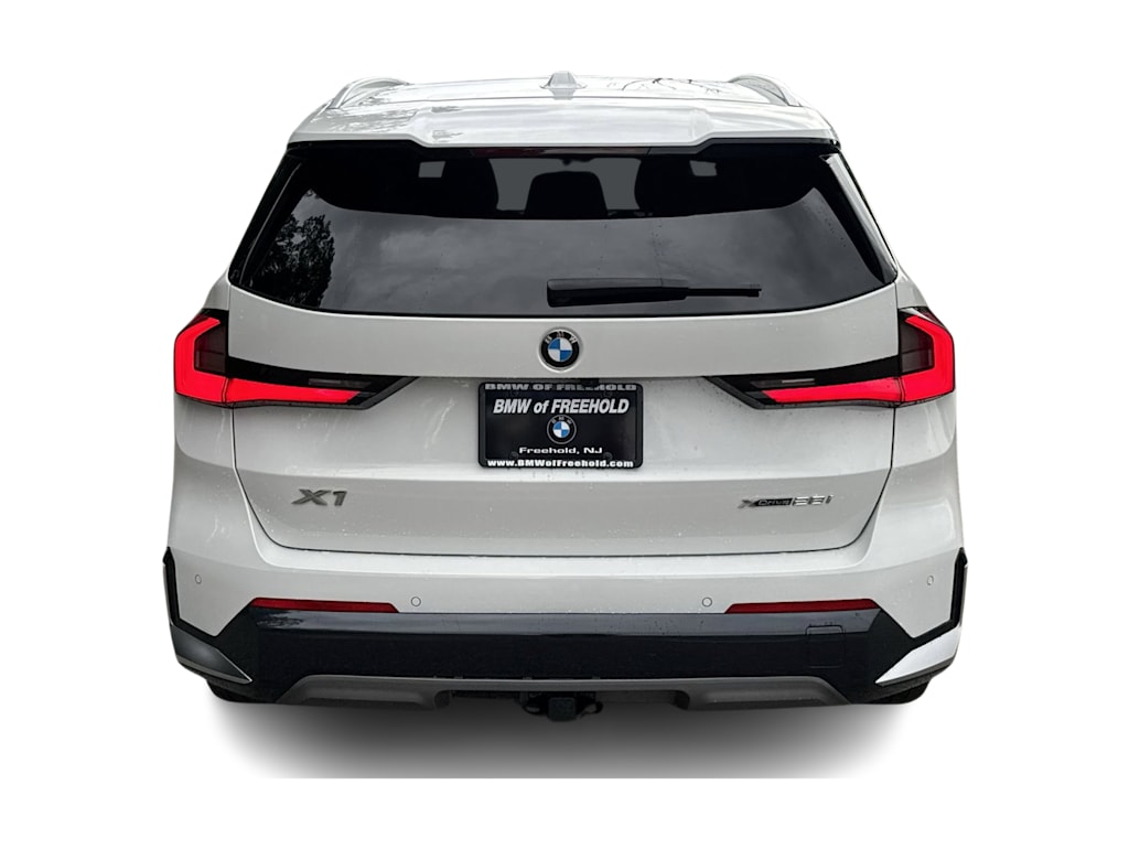 Thumbnail: 2023 BMW X1 - 26