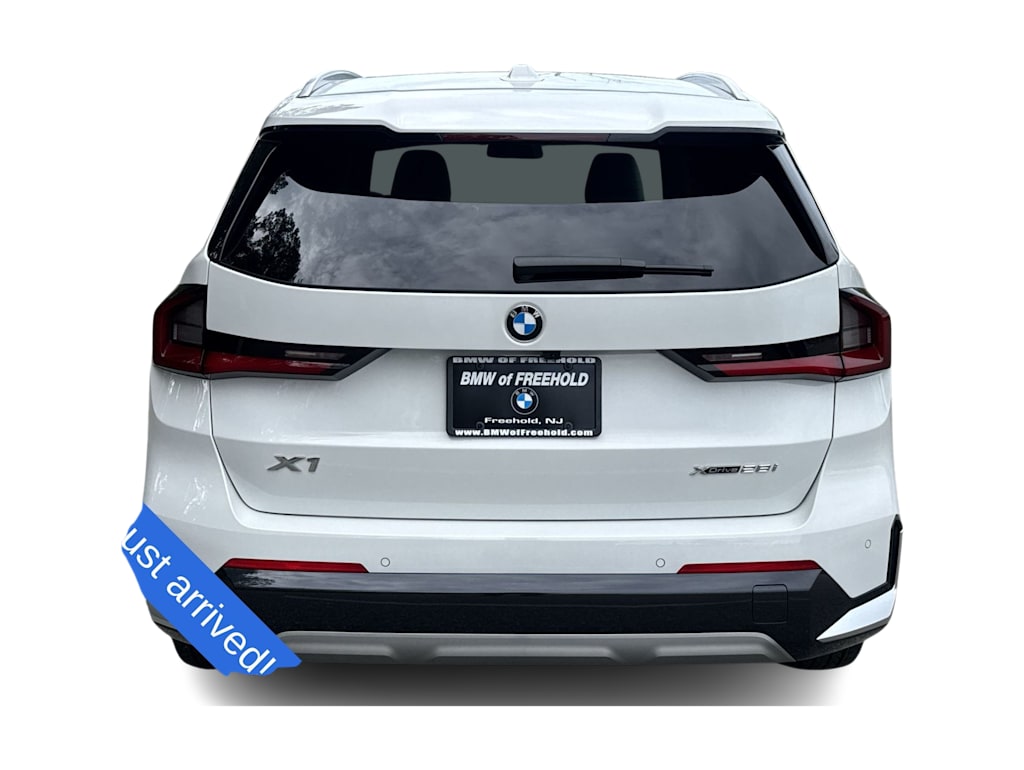 Thumbnail: 2026 BMW X1 - 5
