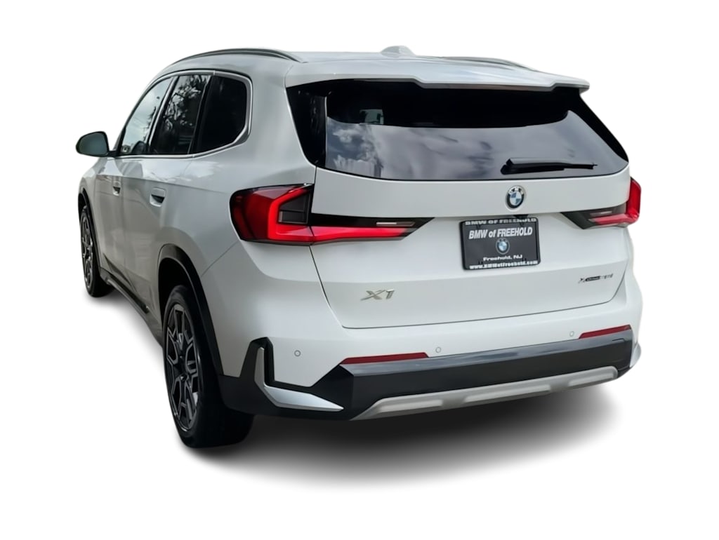 Thumbnail: 2026 BMW X1 - 4