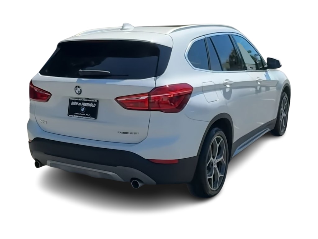 Thumbnail: 2019 BMW X1 - 23