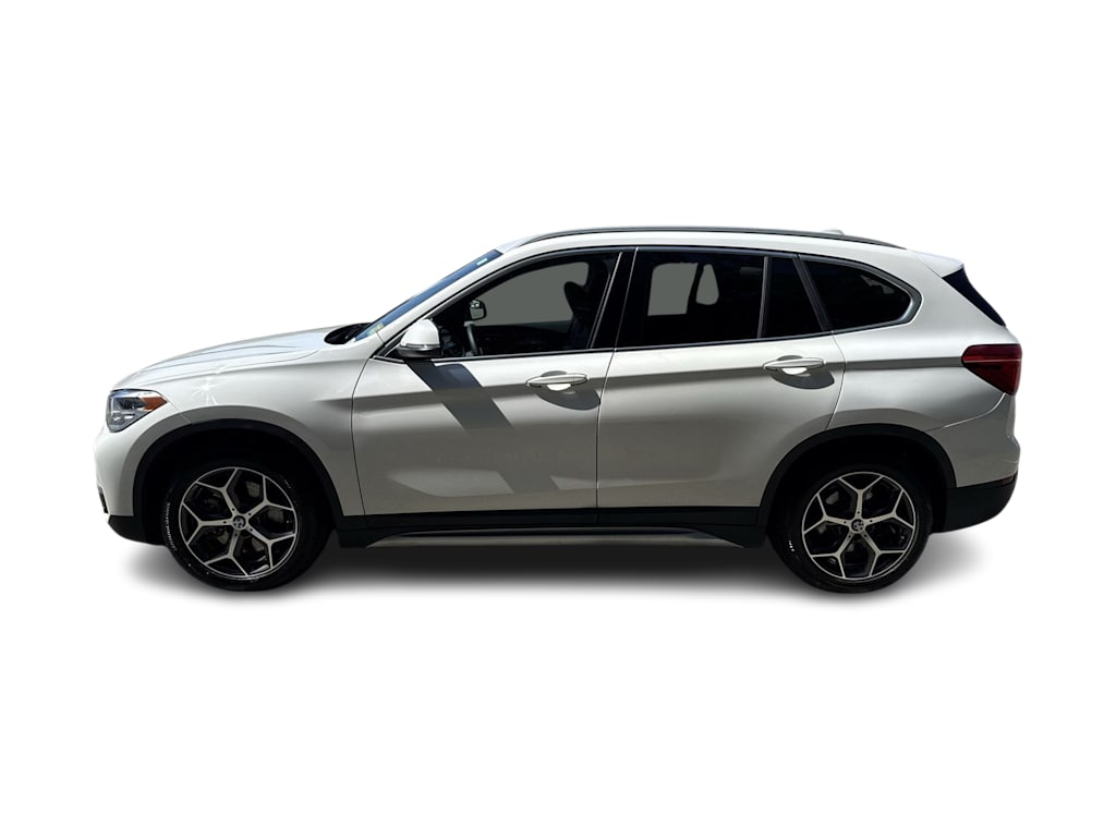 Thumbnail: 2019 BMW X1 - 26