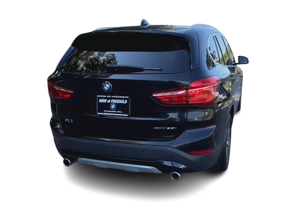 Thumbnail: 2021 BMW X1 - 5