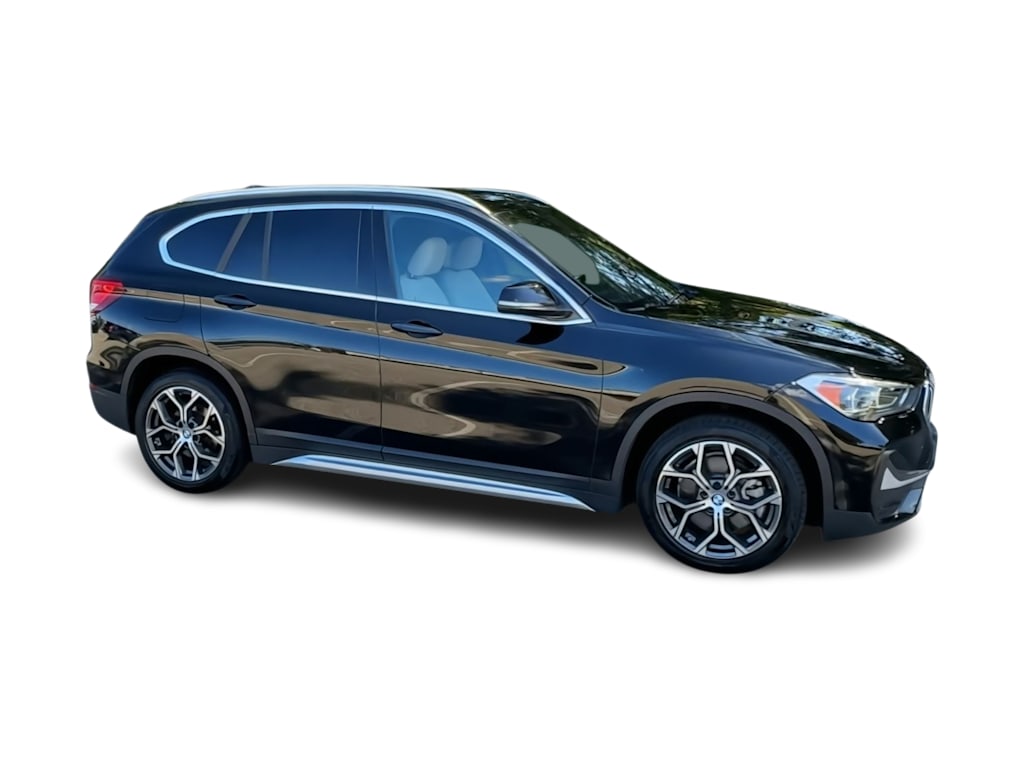 Thumbnail: 2022 BMW X1 - 22