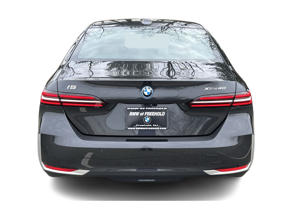 2025 BMW i5 xDrive40 5