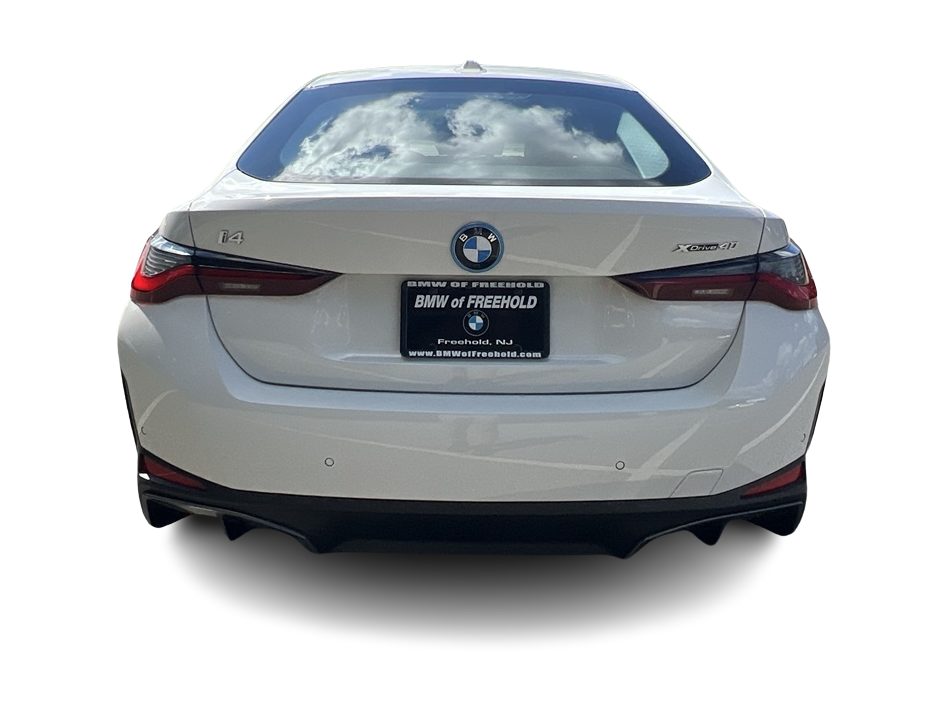 Thumbnail: 2025 BMW i4 - 26