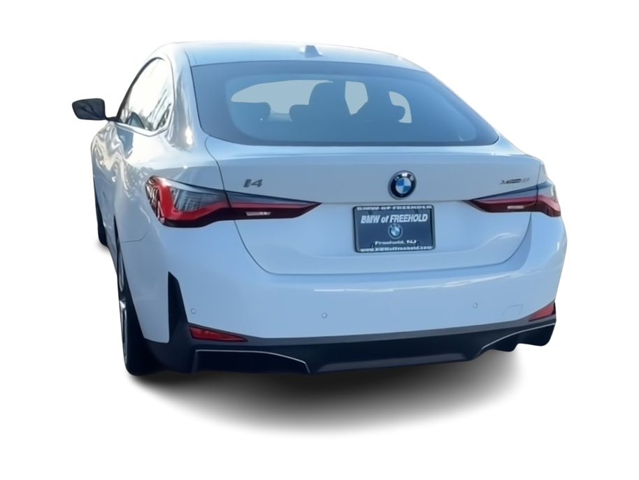Thumbnail: 2025 BMW i4 - 23
