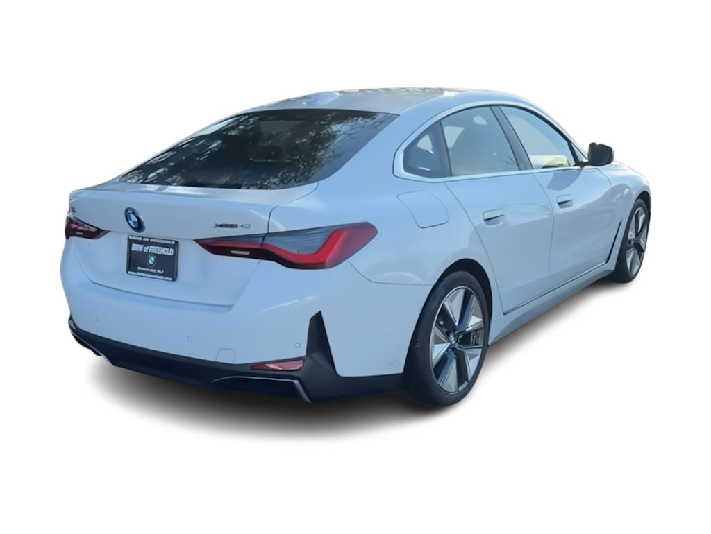 Thumbnail: 2025 BMW i4 - 24