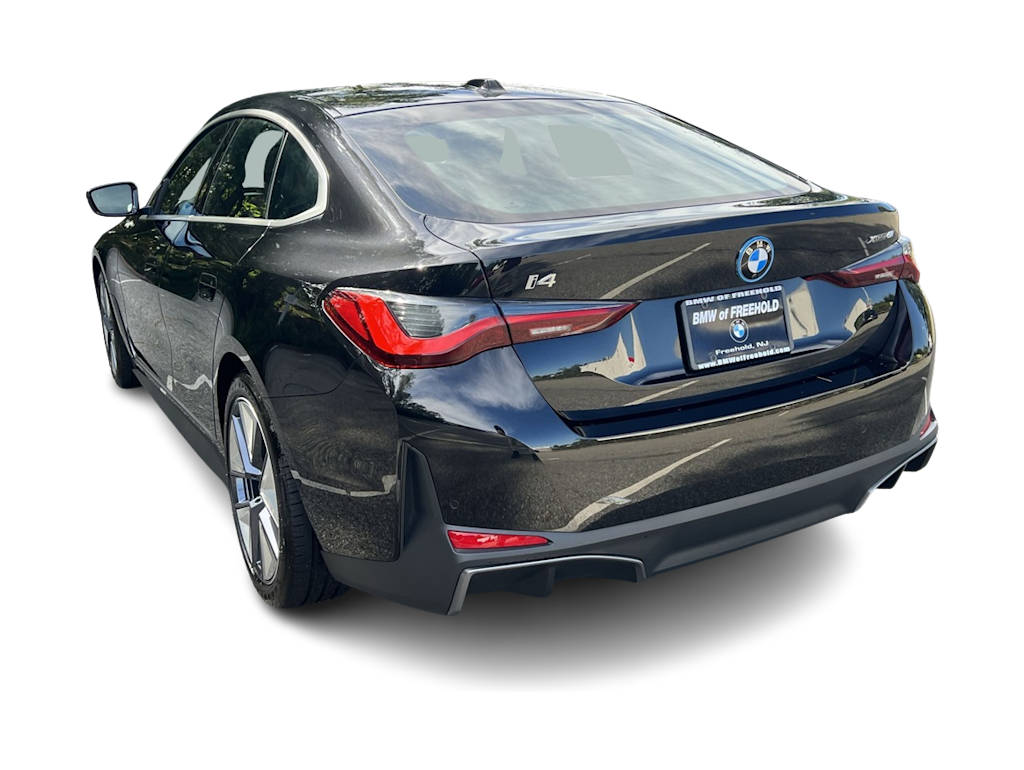 Thumbnail: 2025 BMW i4 - 25