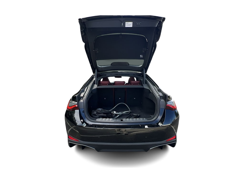 Thumbnail: 2025 BMW i4 - 18