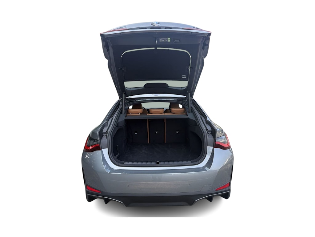 Thumbnail: 2026 BMW i4 - 16