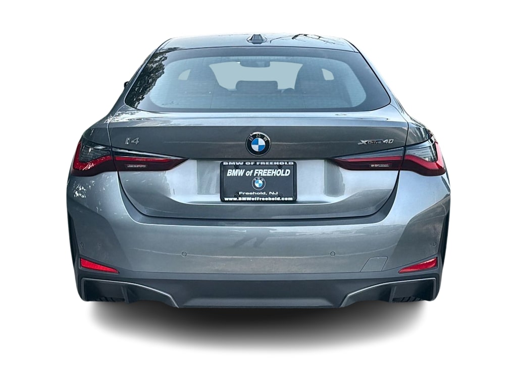 Thumbnail: 2026 BMW i4 - 5