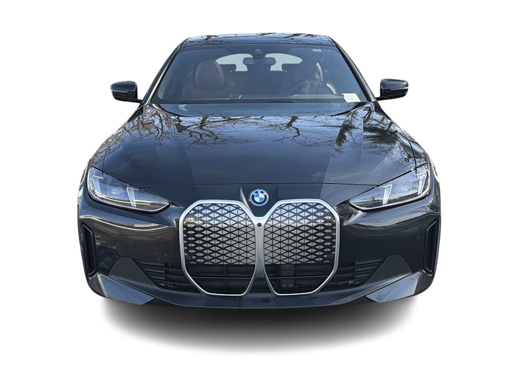 Thumbnail: 2025 BMW i4 - 25