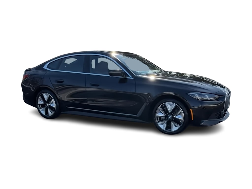 Thumbnail: 2025 BMW i4 - 22