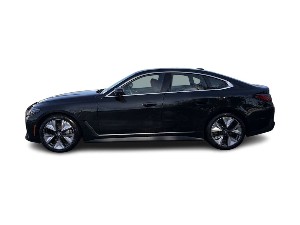 Thumbnail: 2025 BMW i4 - 24
