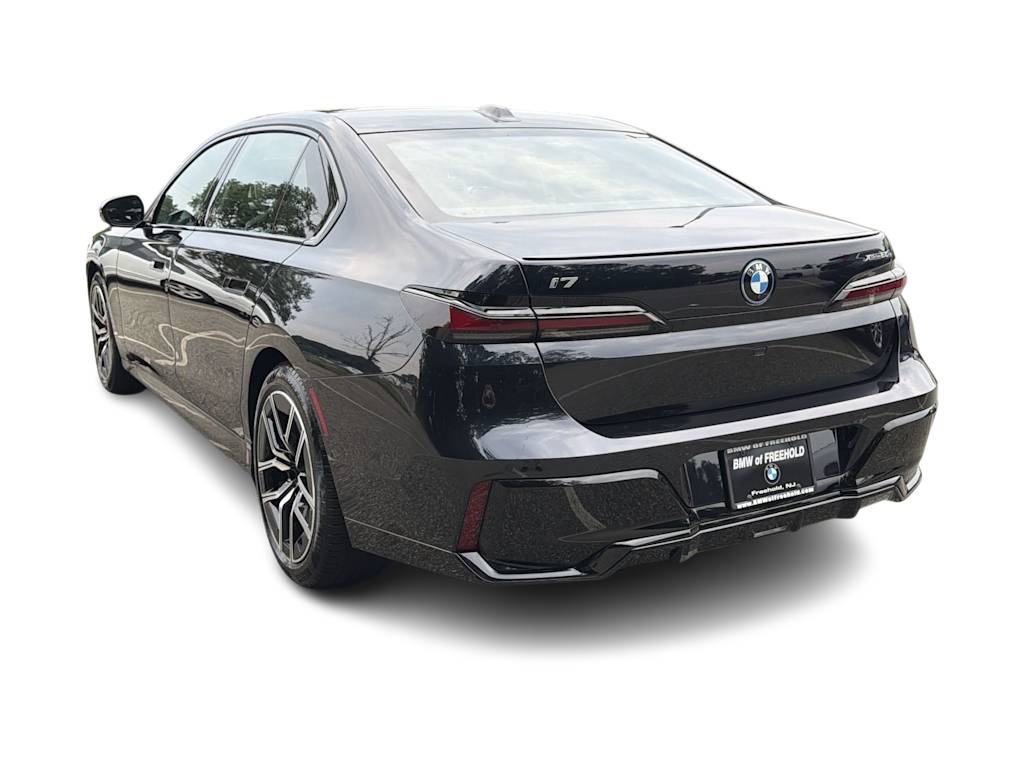 Thumbnail: 2026 BMW i7 - 4