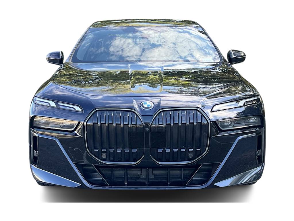 Thumbnail: 2025 BMW i7 - 23