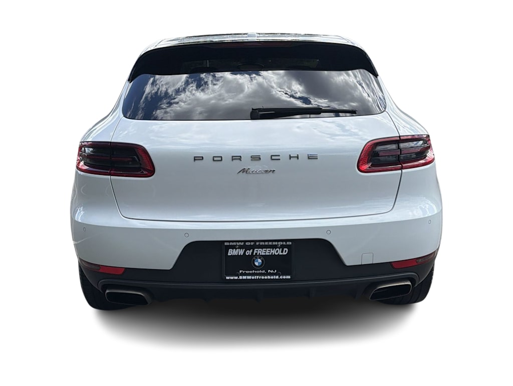 Thumbnail: 2017 Porsche Macan - 26