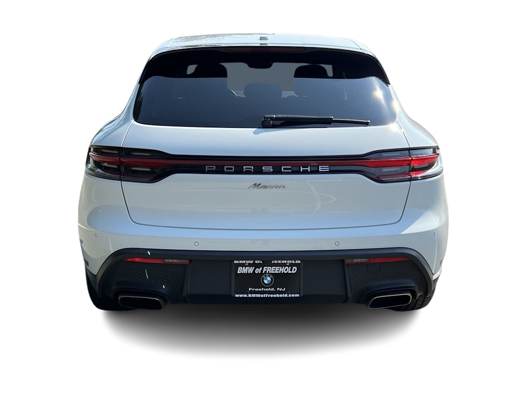 Thumbnail: 2022 Porsche Macan - 24