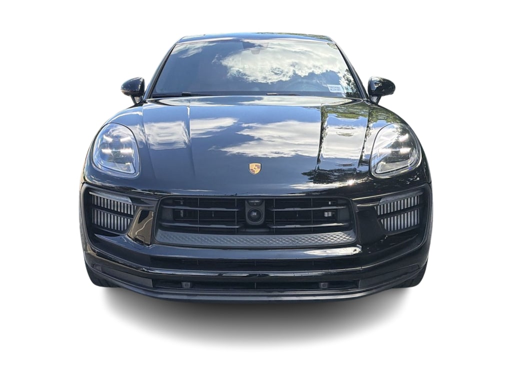 Thumbnail: 2023 Porsche Macan - 27