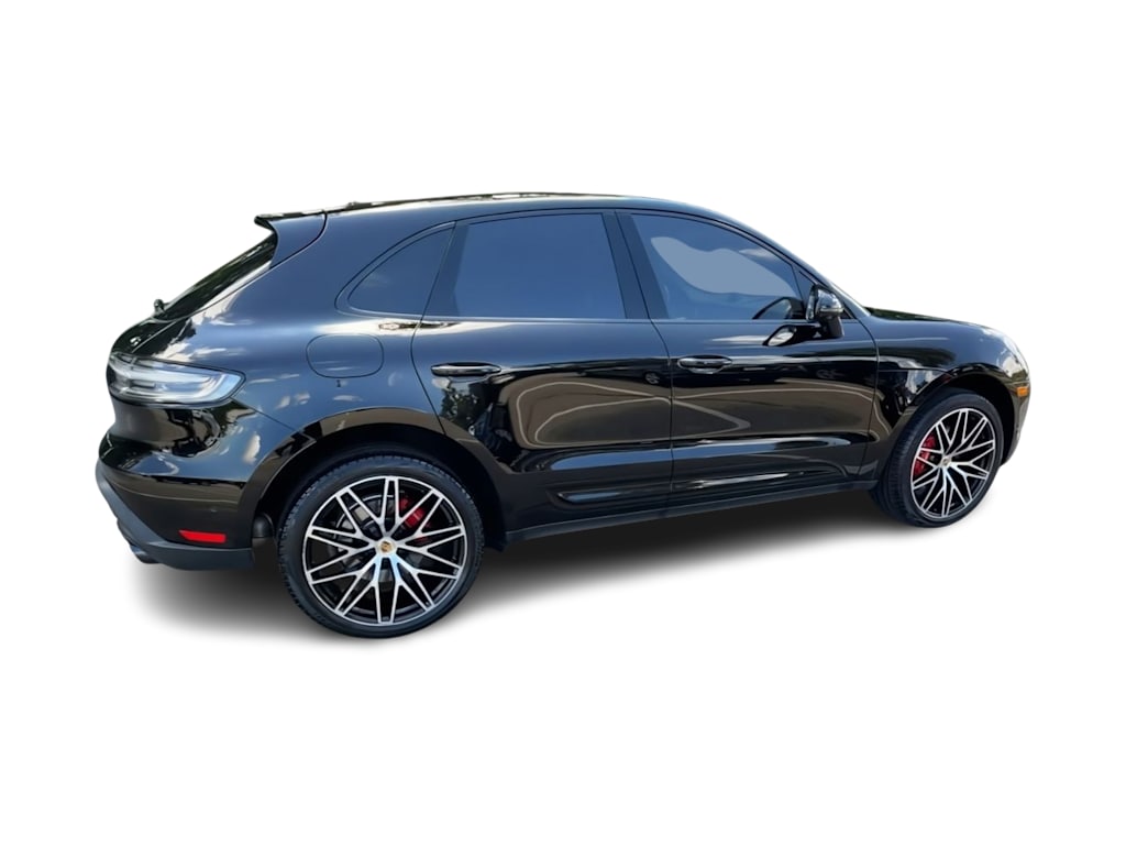 Thumbnail: 2023 Porsche Macan - 23