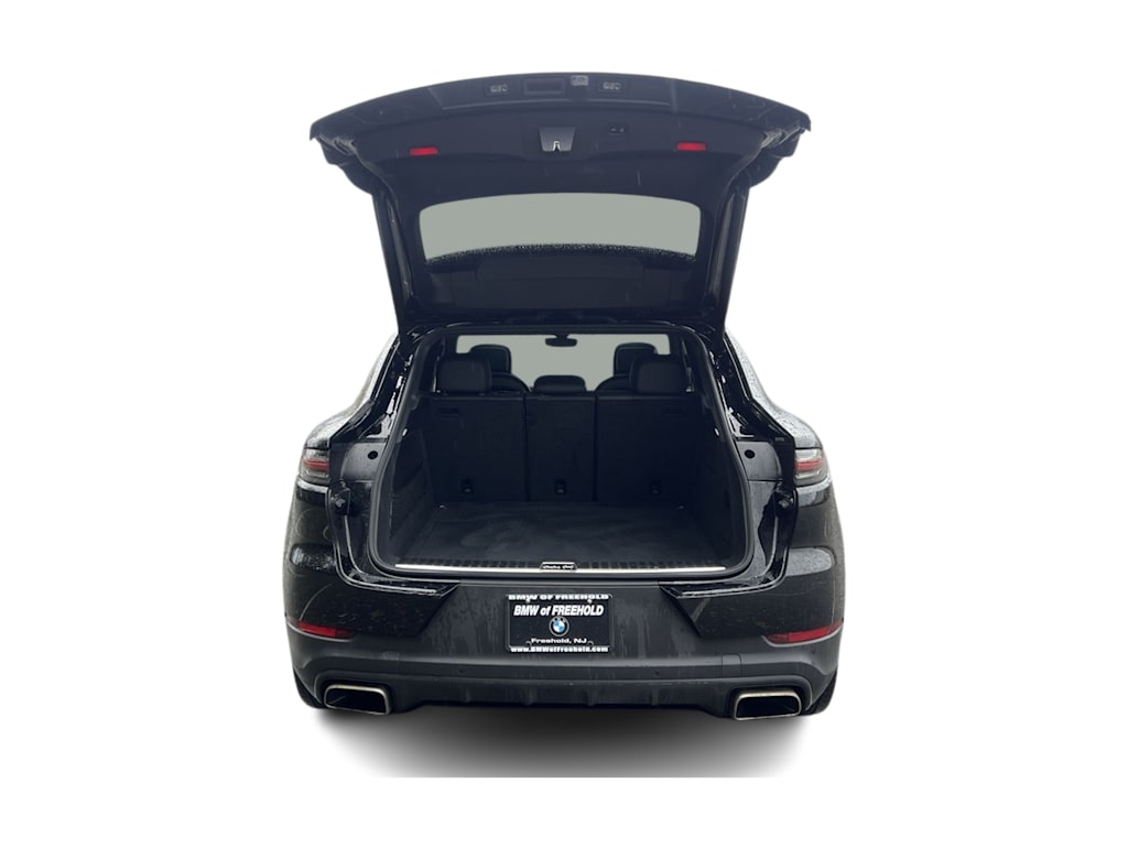 Thumbnail: 2021 Porsche Cayenne - 17