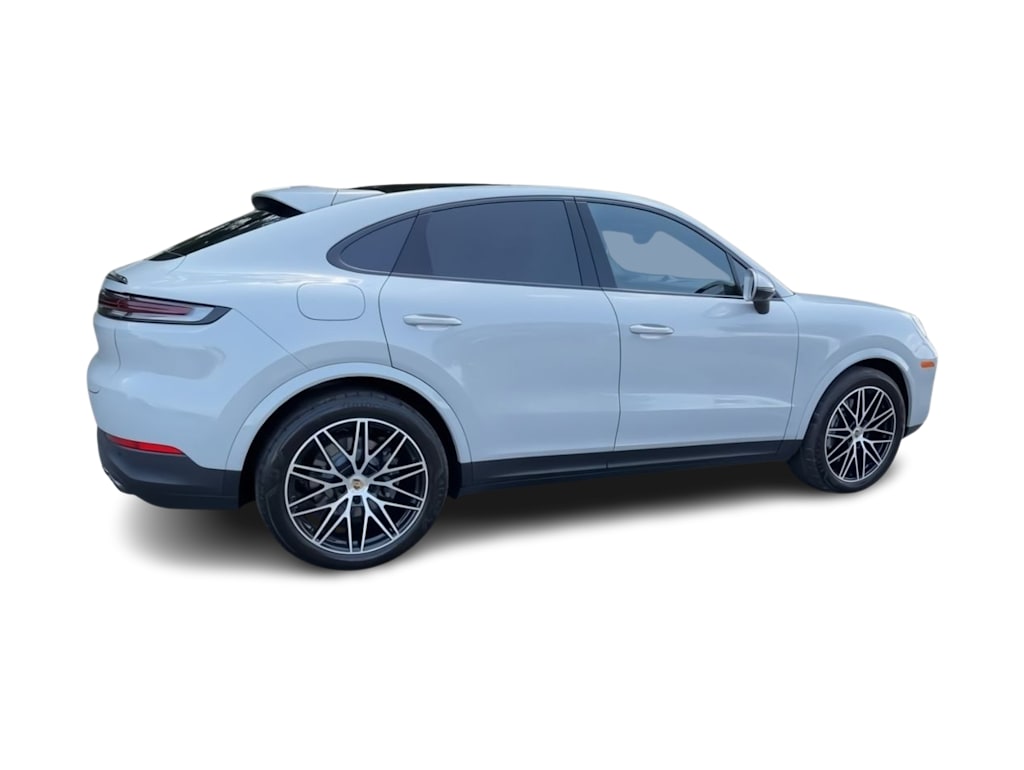 Thumbnail: 2024 Porsche Cayenne - 25