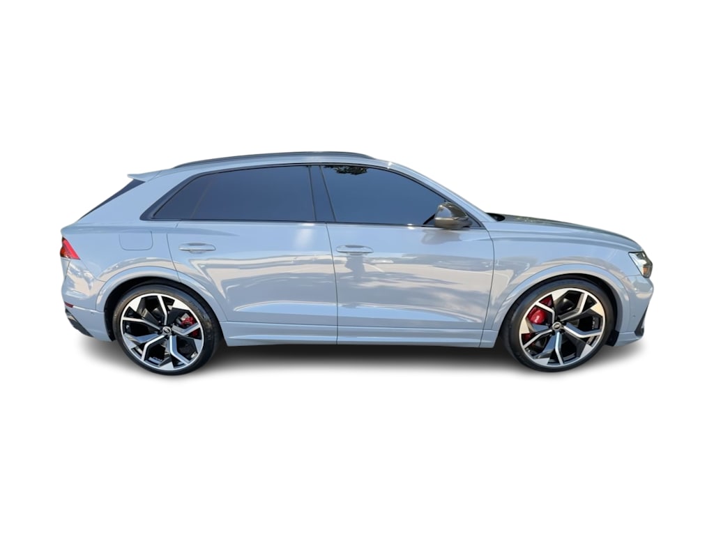Thumbnail: 2024 Audi RS Q8 - 23