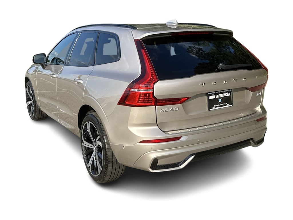 Thumbnail: 2024 Volvo XC60 - 24