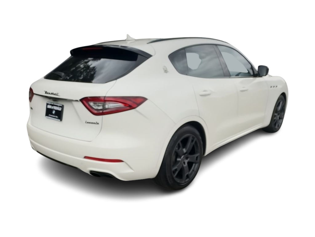 Thumbnail: 2020 Maserati Levante - 21