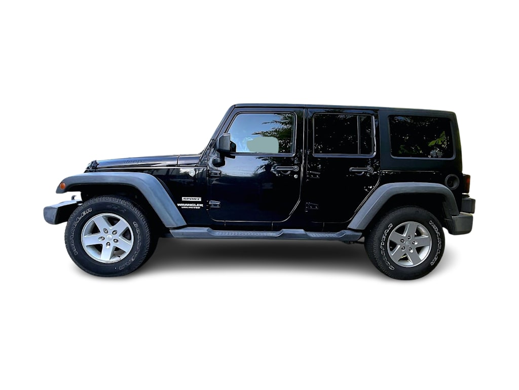 Thumbnail: 2015 Jeep Wrangler - 3