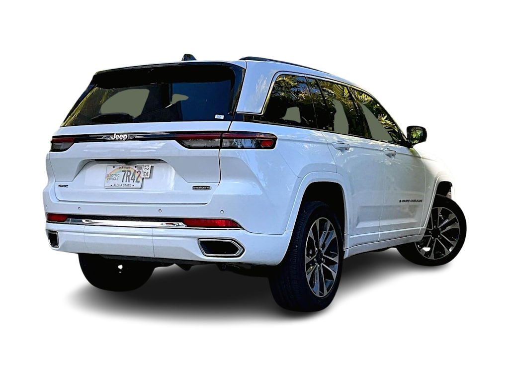 Thumbnail: 2023 Jeep Grand Cherokee - 23