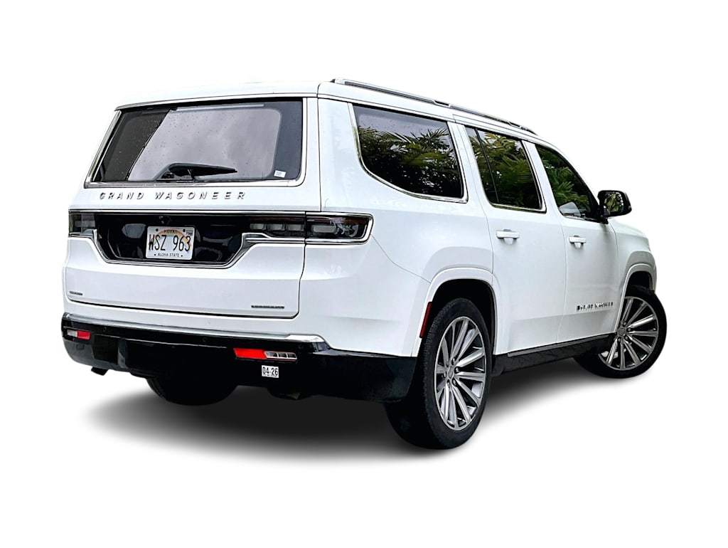 Thumbnail: 2023 Jeep Grand Wagoneer - 22