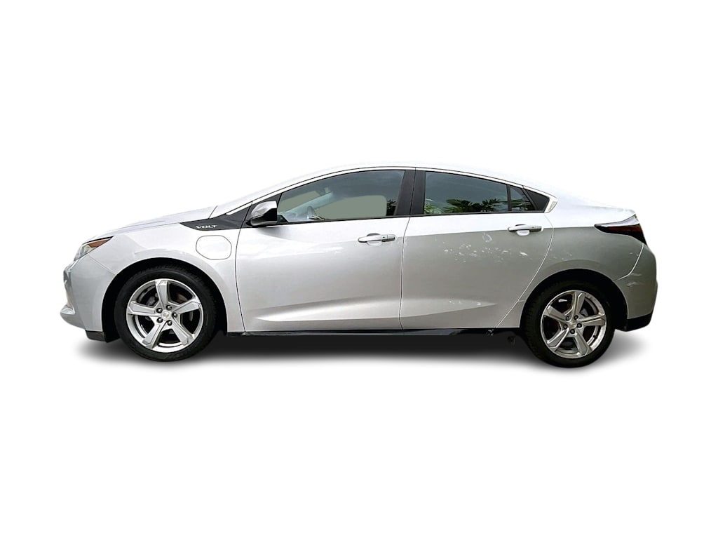 Thumbnail: 2017 Chevrolet Volt - 3