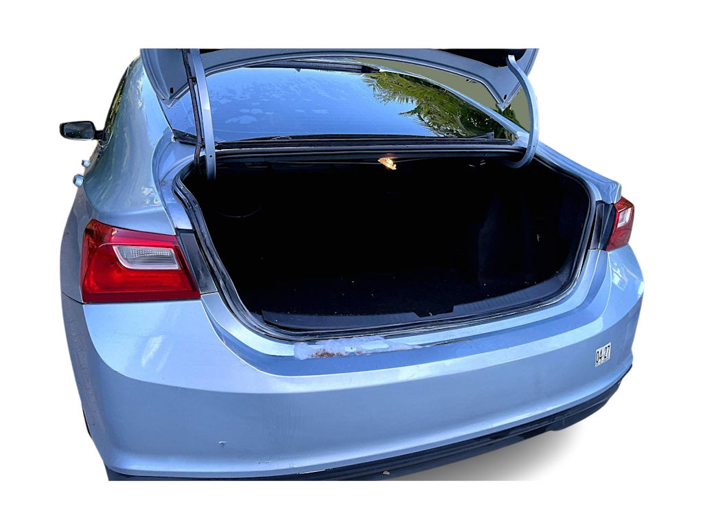 Thumbnail: 2018 Chevrolet Malibu - 18