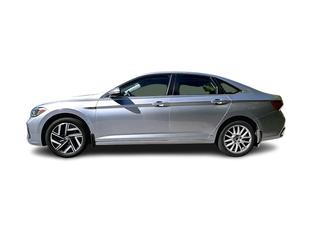 Thumbnail: 2022 Volkswagen Jetta - 3