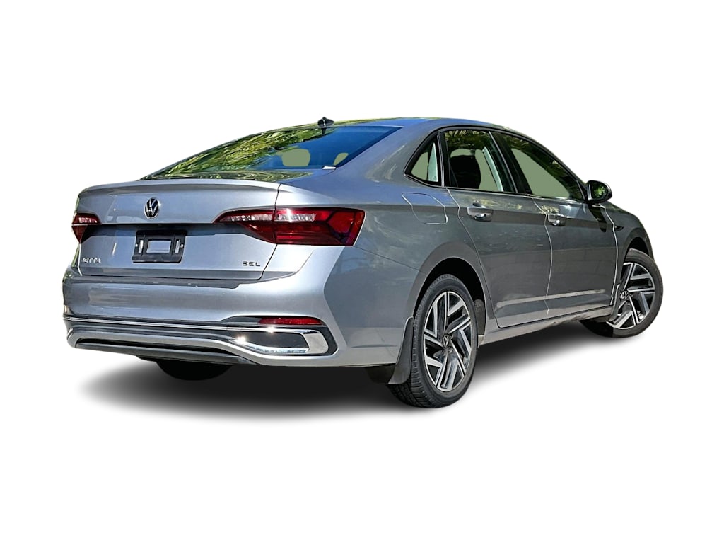 Thumbnail: 2022 Volkswagen Jetta - 24