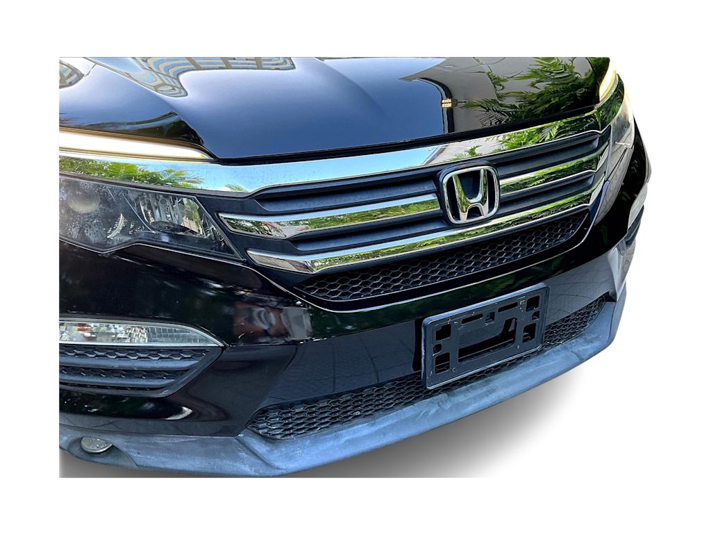 Thumbnail: 2017 Honda Pilot - 33