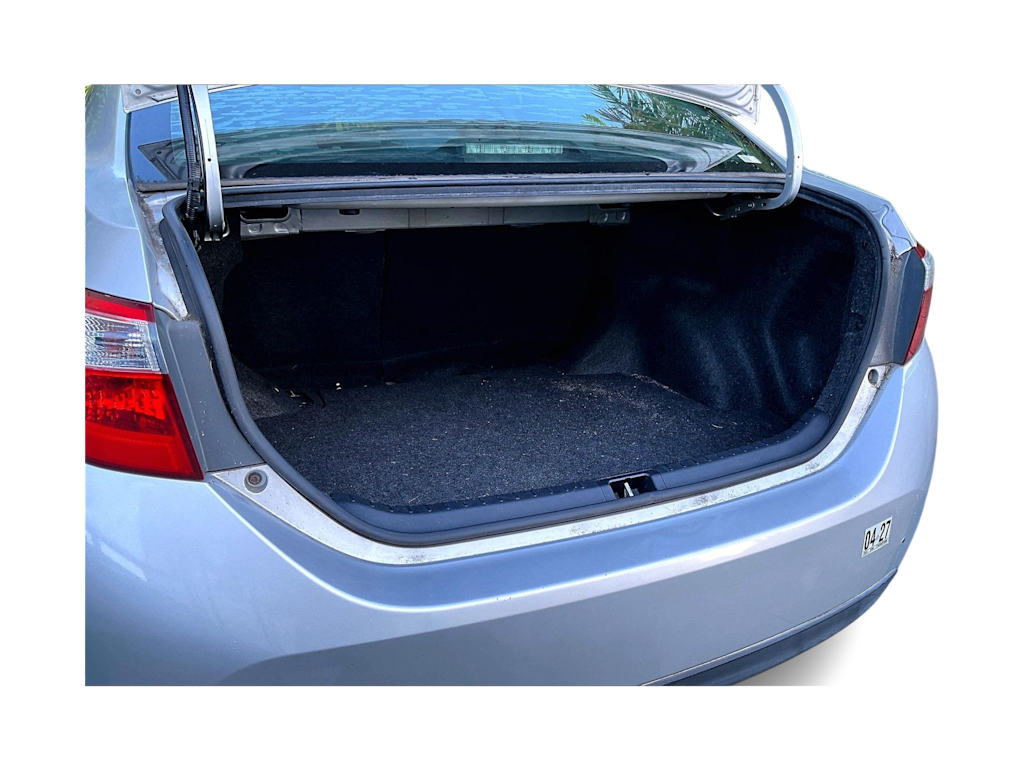 Thumbnail: 2015 Toyota Corolla - 19