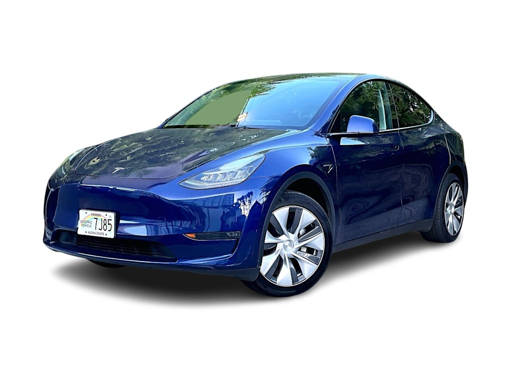 Used 2023 Tesla Model Y Long Range with VIN 7SAYGDEE3PA137388 for sale in Madison, WI