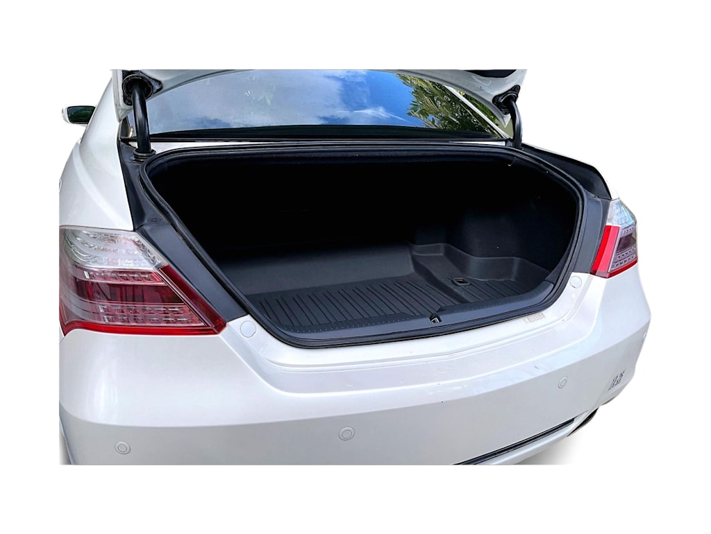 Thumbnail: 2011 Acura RL - 18