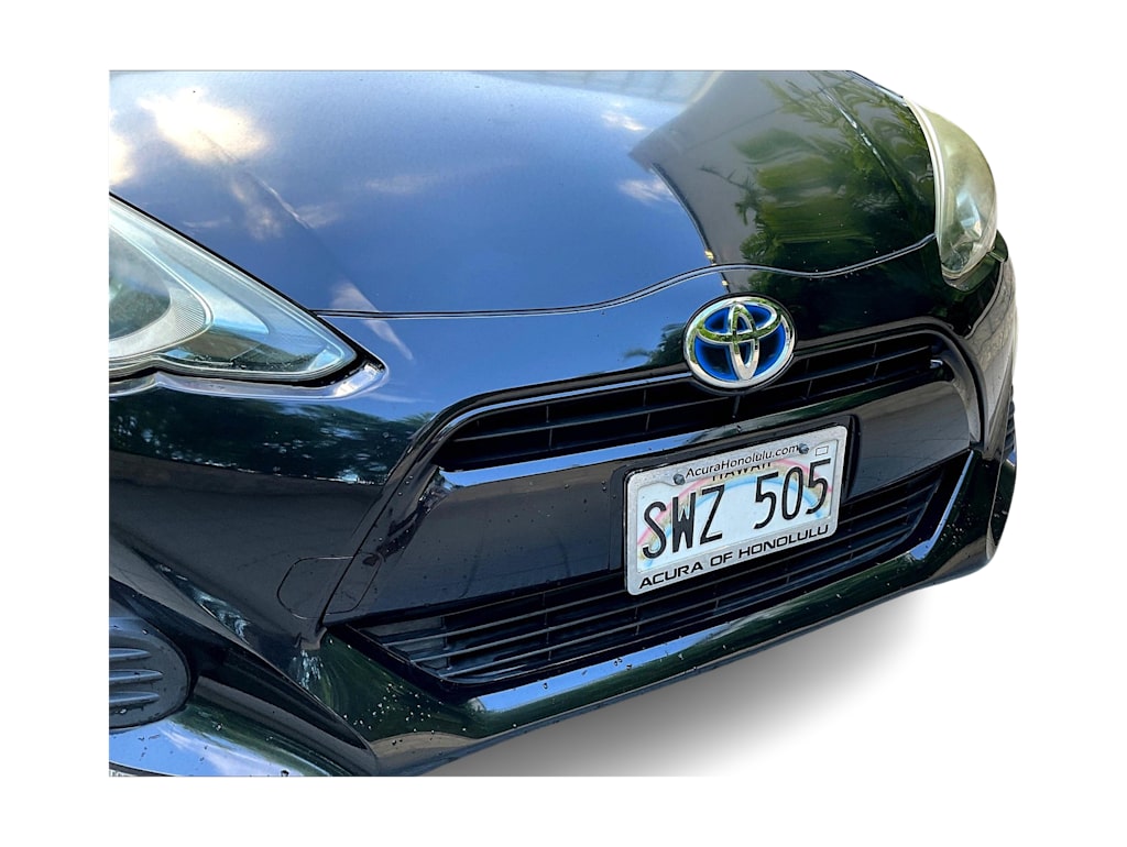 Thumbnail: 2016 Toyota Prius c - 34