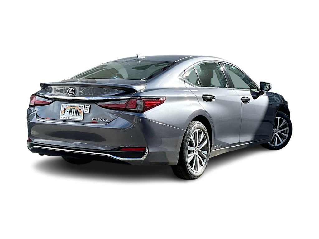 2021 Lexus ES Hybrid 300h 23