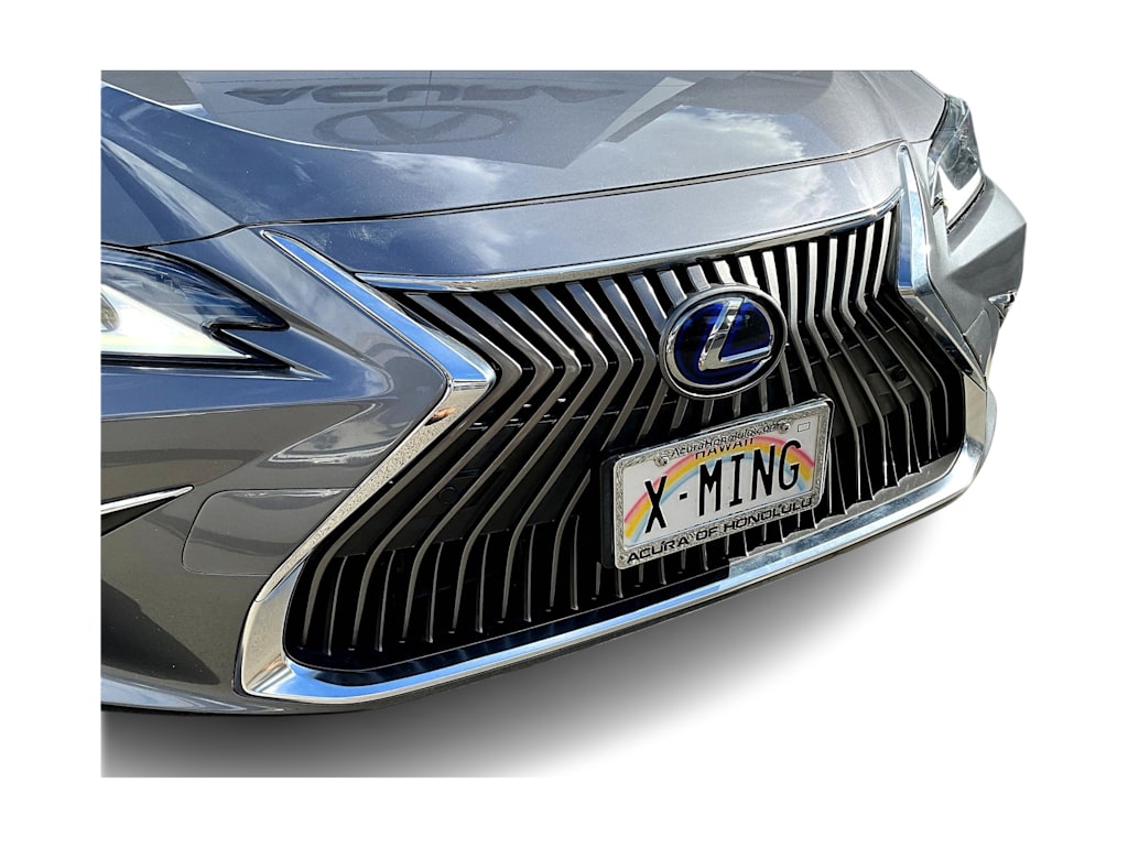 2021 Lexus ES Hybrid 300h 33