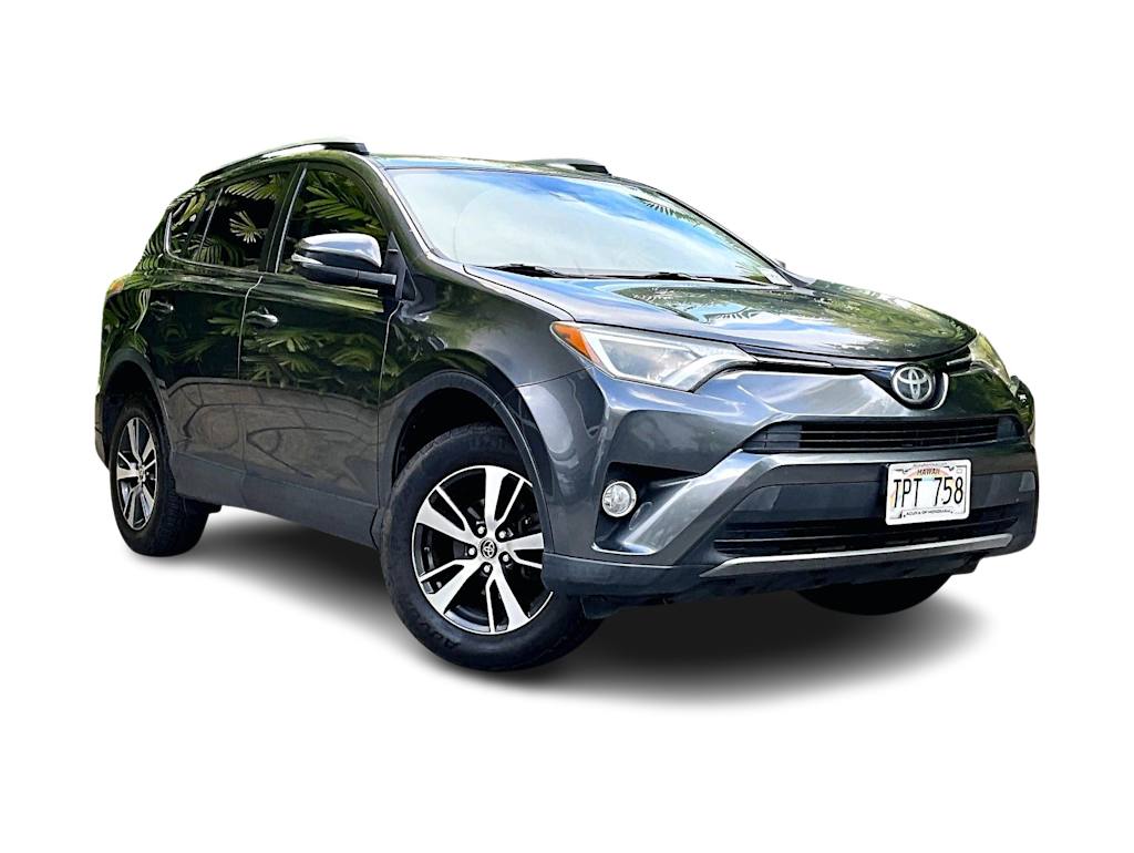 Thumbnail: 2018 Toyota RAV4 - 22