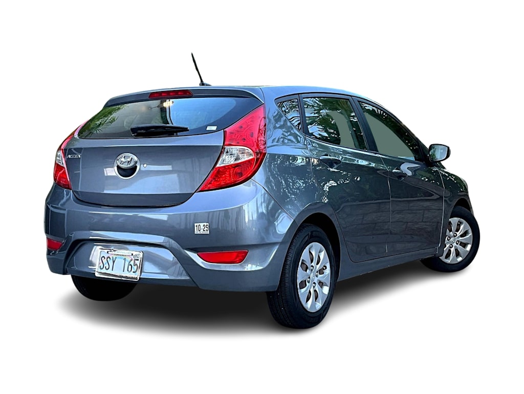 2016 Hyundai Accent SE 21