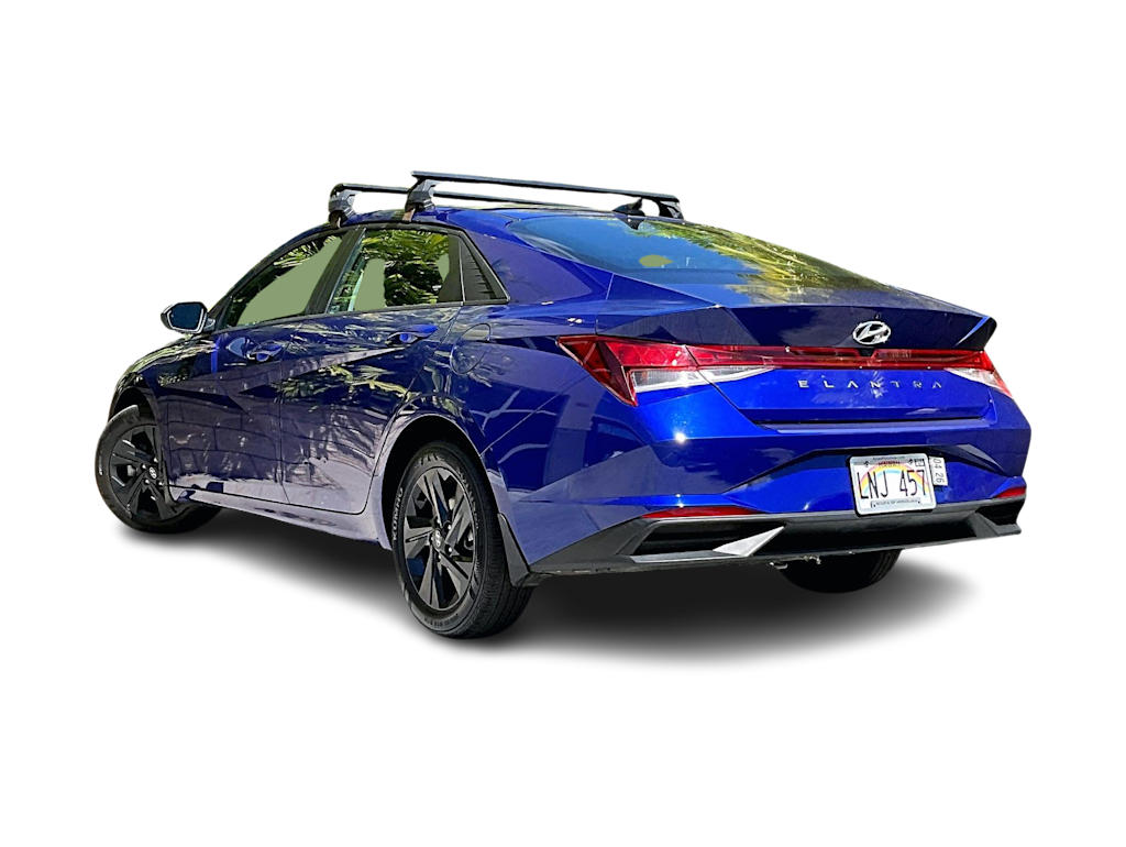 Thumbnail: 2023 Hyundai Elantra - 4