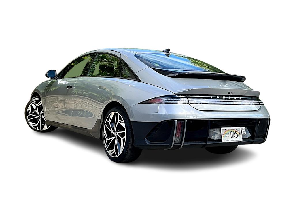 Thumbnail: 2023 Hyundai Ioniq 6 - 4
