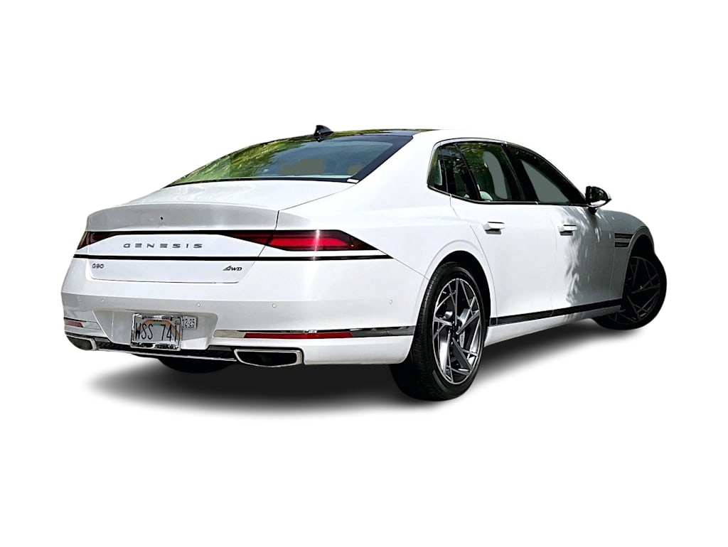 Thumbnail: 2023 Genesis G90 - 23