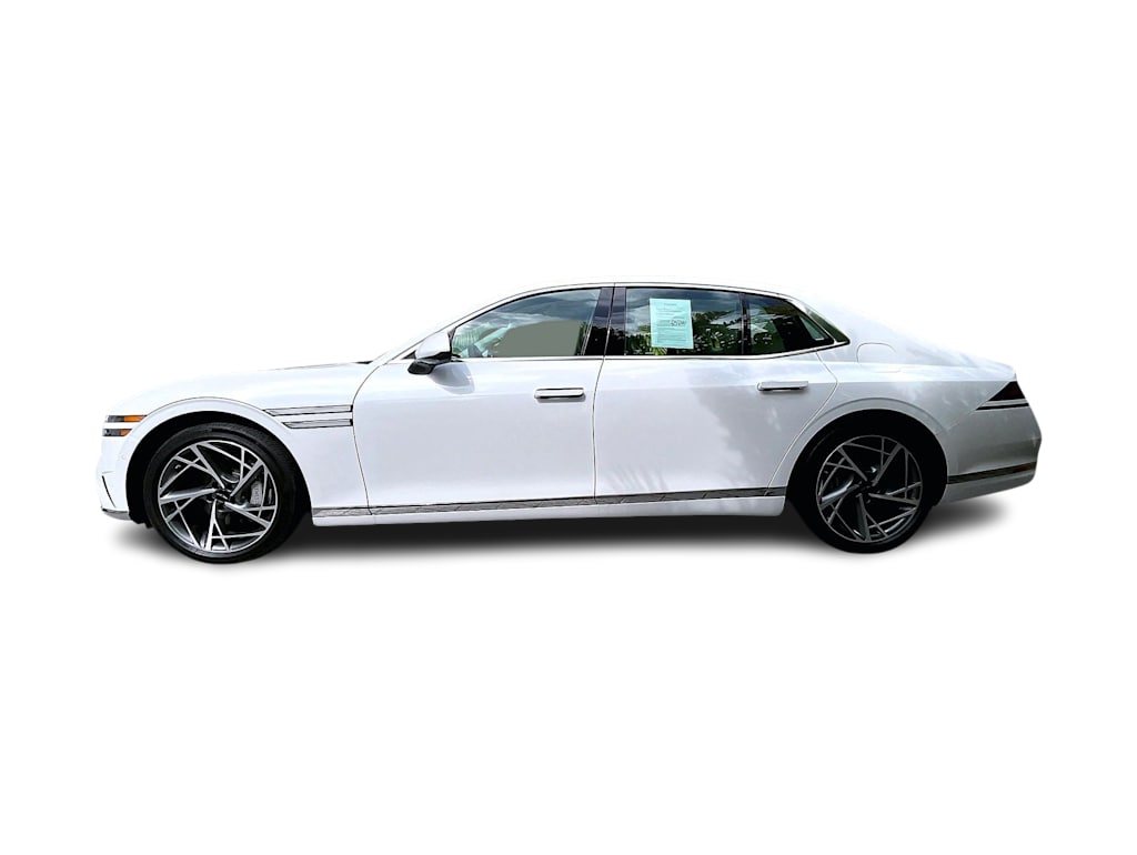 Thumbnail: 2023 Genesis G90 - 3